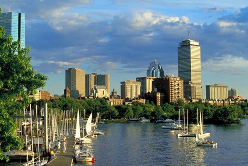 Zicht op Boston vanuit de metro